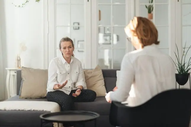 A woman in therapy | Photo by Karolina Grabowska/Pexels