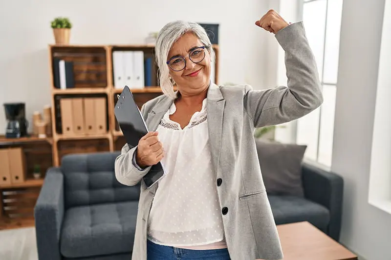 PHOTO © KRAKENIMAGES.COM