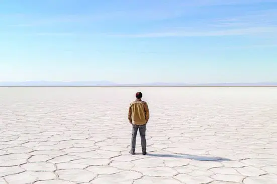 ILLUSTRATION © HC FOTOSTUDIO