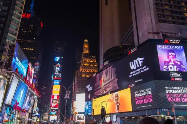 A photo of the billboards and buildings of Times Square